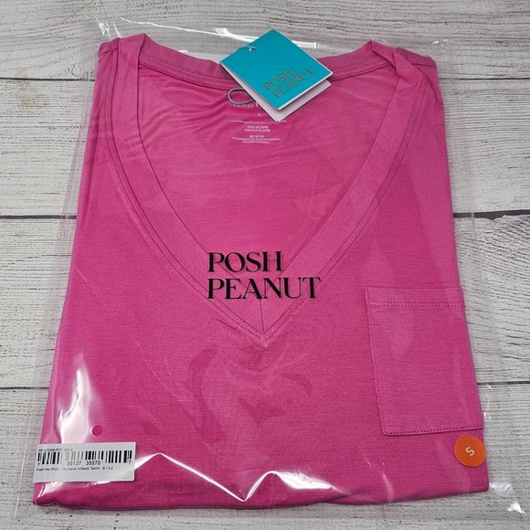 NWT Posh Peanut Women's Posh Hot Pink V-Neck T-Shirt Size Small - Picture 1 of 2